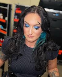 Probably looking for a backstage interviewer to squat