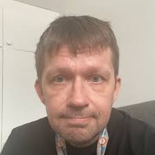 selfie in the car ✨🤍 🐑 1 or 2?