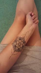 Dövme, halhal dövmeleri, ayak bileği dövme tasarımları hakkında daha fazla fikir görün. Tatoo Feminina Panosundaki Pin