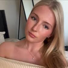 I'm looking for a good quality handy man to put up shelves, hang pictures  etc. thanks