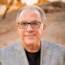 Pat Damiano's Instagram, Twitter & Facebook