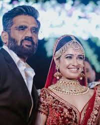 Prince narula and yuvika chaudhary wedding photos, marriage pics, images, yuvika chaudhary red bridal lehenga online. Prince Narula And Yuvika Chaudhary Recently Said I Do And Here S All That Went Inside Their Wedding Ceremony Real Wedding Stories Wedding Blog