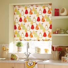 Enjoy a meal with a great company without the glaring sun rays. How To Choose The Best Kitchen Window Treatments Blindsgalore Blog