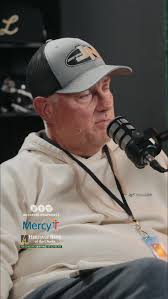 LHS Girls Wrestling Team Seeks Improvement at Neosho Tournament