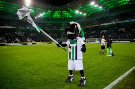 Keller body slammed junter after a game against kaiserslautern in 2005. Gladbach On Twitter Who Did It Better Diefohlen