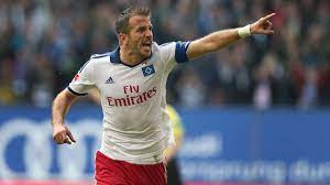Quaresmamı van der vaart mı derseniz kesinlikle quaresma ama bu adamda gelirse delgadodan 10 kat fazla iş yapar. Besiktas Tan Van Der Vaart Bombasi Eurosport