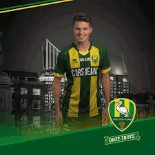 Wat op 1 februari 1905 begon in café het hof van berlijn aan de papestraat, is vandaag de dag nog steeds de club waar we met z'n allen ontzettend trots op zijn. Ado Den Haag Fc Den Haag Gif Adodenhaag Fcdenhaag Dannybakker Discover Share Gifs