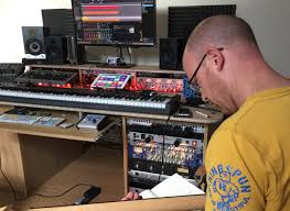 Producers who spend long hours at the studio or have a home or bedroom studio will love this chair. Buying Guide Studio Furniture And Outboard Rack Units We Share Our Experiences With You Production Expert