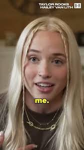 Hazel Goldstein's Instagram, Twitter & Facebook