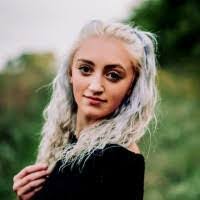 Alyssa Gambrel's Instagram, Twitter & Facebook