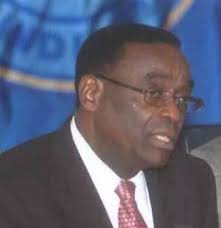 The case-area targeted rapid response strategy to control cholera in Haiti:  a four-year implementation study