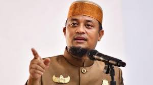 Pemprov Silakan KA Lewat Bawah, Gubernur Andi Sudirman Silakan Danny ke  Pusat untuk Jalur Atas