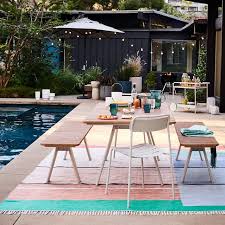 Offset Ombre Indoor Outdoor Rug West Elm With Images Outdoor Dining Furniture Outdoor Rugs Outdoor Dining Table