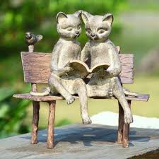Amazon Com Spi Home 33675 Reading Cats On Bench Garden Stake Outdoor Statues Patio Lawn Garden Cat Statue Garden Statues Outdoor Statues