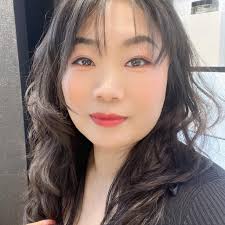 ✨Guardian Home Opportunity ✨ We'd love to see Maple find her perfect  guardian home! She will be 50-60 lbs, minimal to no shedding, gorgeous wavy  coat. She is a spunky and fun