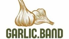 Live Music by The Garlic Band