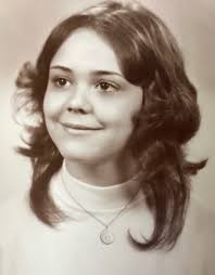 Christine Perri's Instagram, Twitter & Facebook