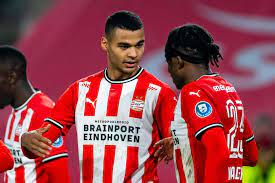 Hij is van grote waarde voor het team. Psv Hoopt Tegen Feyenoord De Ploeg Weer Grotendeels Compleet Te Hebben Psv Ed Nl