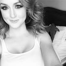 Kylie Wynn's Instagram, Twitter & Facebook