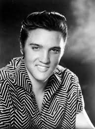 Lassen sie sich verzaubern von unseren exklusiven kreationen. Retro Foto Von Elvis Presley Rockabilly Frisuren 50er Jahre Style Fur Manner Manner Frisur Kurz Frisuren Kurz Manner Frisuren