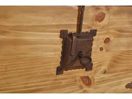 Der mexico möbel truhentisch tequila.ist rustikal gearbeitet aus massivem kiefernholz. Mexico Couchtisch Truhe 10672 Miamobel