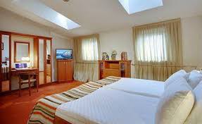 Pushka inn hotel is a short ride from the official residence winter palace. Pushka Inn Hotel Skyscanner Hotels