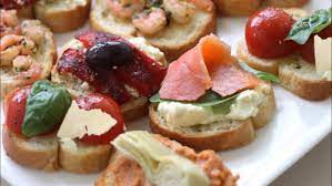 Facili e veloci da preparare, le tartine in rosa sono un antipasto vivace e delicato adatto a chiunque ami i sapori speziati. Idee Per Gli Antipasti I Crostini Diredonna