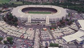 Dieses legendäre stadion befindet sich in wembley ist das größte stadion großbritanniens, dessen tribünen 90 000 menschen aufnehmen. San Siro Vor Dem Ende Diese Legendaren Stadien Wurden Abgerissen Seite 4