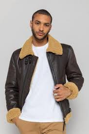 Il est facile à entretenir, souple, fin et léger. Bombardiers En Cuir Homme Blouson Cuir Militaire Cuircity