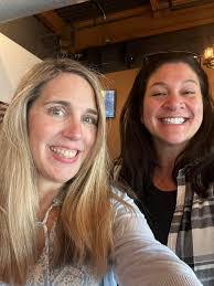 Sara Bracken's Instagram, Twitter & Facebook