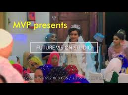 Karibuni sana wapendwa wateja wetu kwenye page yetu jisikie huru tunauza magauni ya harusi mazuri tupo dar es salaam na zanzibar pia mikoani tunatuma kwa. Harusi Ya Kifahari Iliyo Fanyika Katika Holi Zuri La Baitulamin Zanzibar Youtube