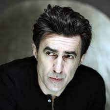 Родителей мальчика зовут геннадий дмитриевич и надежда . Vyacheslav Butusov Stal Zasluzhennym Artistom Rf