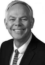 eview eview olume 38, No. 4