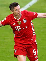 Lewandowki One Step Away From Bundesliga History