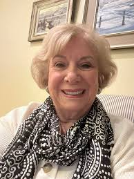 WHO REMEMBERS THE ICE SKATING RINK THAT WAS LOCATED INSIDE THE THE OMNI?