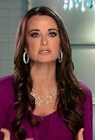 The Real Housewives of Beverly Hills" It's Just a Scratch (TV Episode 2015) 