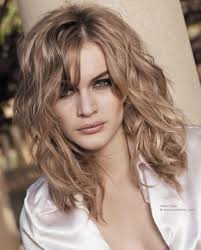 Add feather cut layers into the style to soften the severity of the crop, while also ensuring texture and volume throughout. 56 Daily Dose 2a Hair Type Ideas Hair Long Hair Styles Hair Styles