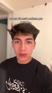 Confusões com Amizades e Ofertas Inesperadas