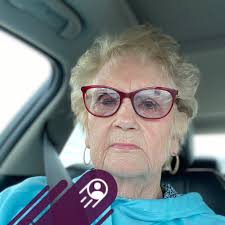 Amazing Dollar Tree DUSTER wreath...