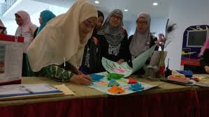 Sekiranya anda, seorang warganegara malaysia yang cukup syarat kelayakan dan berumur tidak kurang daripada 18 tahun pada tarikh tutup. Smart Selangor Pa Twitter Early Intervention Programme Eip Early Screening Untuk Kanak 0 6 Tahun Anjuran Mbi Selangor Dan Persatuan Taska Negeri Selangor Di Ppas Seksyen 13 Untuk Mengenalpasti Perkembangan Kanak Menerima Lawatan