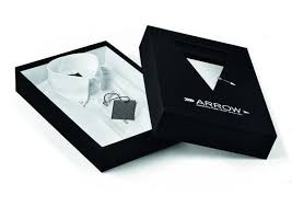 Pin By Ralanto Studio On Mock Up Shirt Packaging Fashion Gift Box Tshirt Packaging