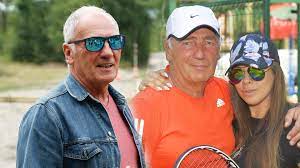 Wraz ze swoimi kolegami z drużyny, ilkay gundogan będzie występował w grupie f na przeniesionym z ubiegłego roku euro 2020. Karol Strasburger Instagram Wiek Wzrost Waga Newsy Kozaczek