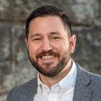 Gordon Dowell's Instagram, Twitter & Facebook