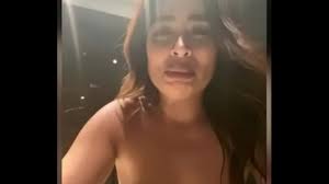 French Arab in public restroom squirts a geyser - XNXX.COM