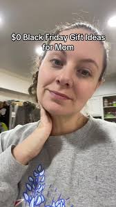 Kara Weaver (@hi_itskara)