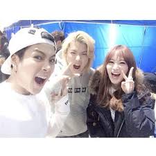 A blog dedicated to jackson wang of got 7. Got7 S Social Butterfly Takes Selcas With Tao Sehun Jyp Kangnam And Youngji Omonatheydidnt Livejournal