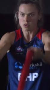 Anne Hatchard 👶🏼 to Anne Hatchard 🥵💪 #fitness #fyp #foryoupage  #trending #armworkout #diet #aflw #afl #footy #adelaidecrows