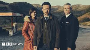 Dark cloud of Brexit looms over noir series Hinterland - BBC News