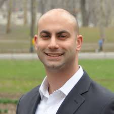 Joe Knippel's Instagram, Twitter & Facebook