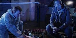 The show follows a crime, ususally adapted from current headlines, from two separate vantage points. Watch Law Order Uk Season 8 Episode 1 In Streaming Betaseries Com